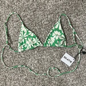 Skatie Ella Bikini Top Small